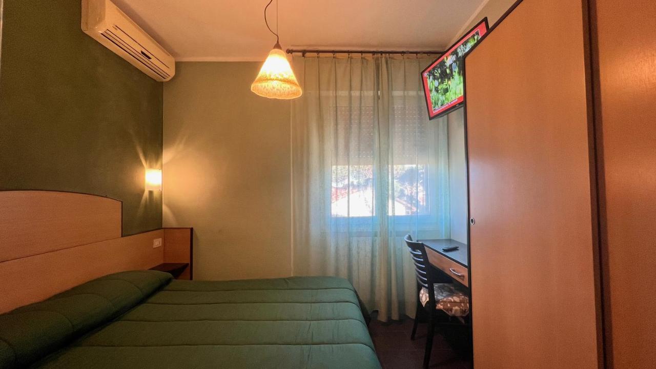 Hotel Il Cavaliere Nero Tirrenia Luaran gambar