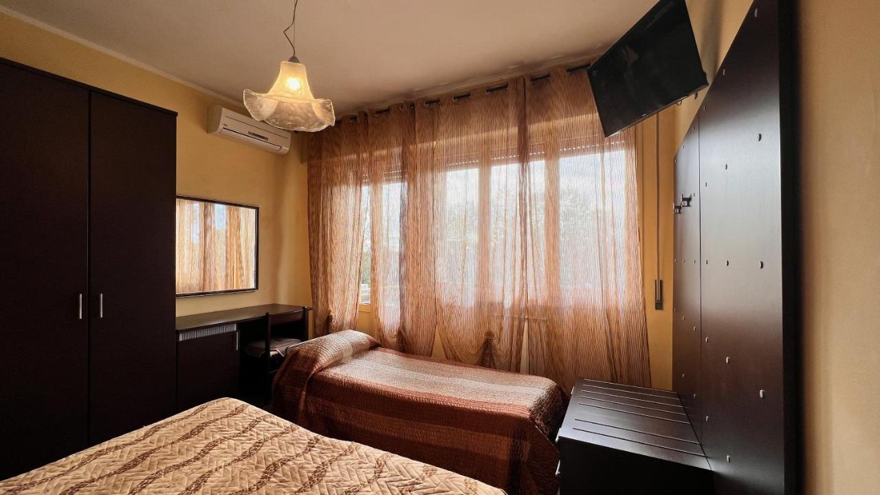Hotel Il Cavaliere Nero Tirrenia Luaran gambar