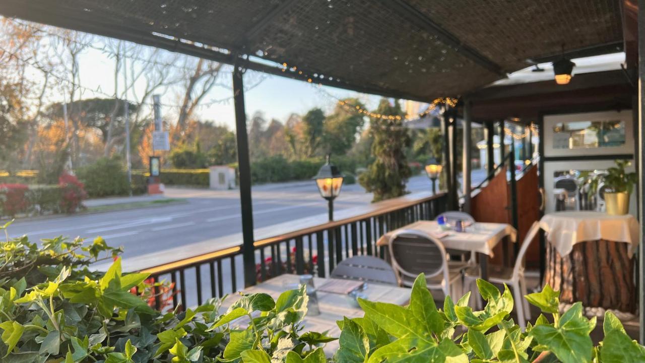 Hotel Il Cavaliere Nero Tirrenia Luaran gambar